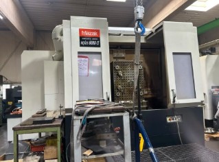 Horizontal CNC machining centers